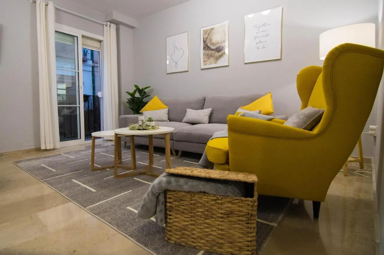 New! Luxury City Center & 2 Balconies Malaga Apartment