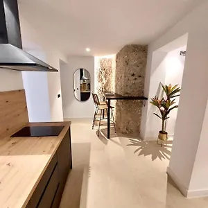 Helearon Apartment