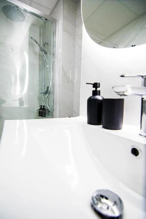New! Luxury City Center & 2 Balconies Malaga Apartment